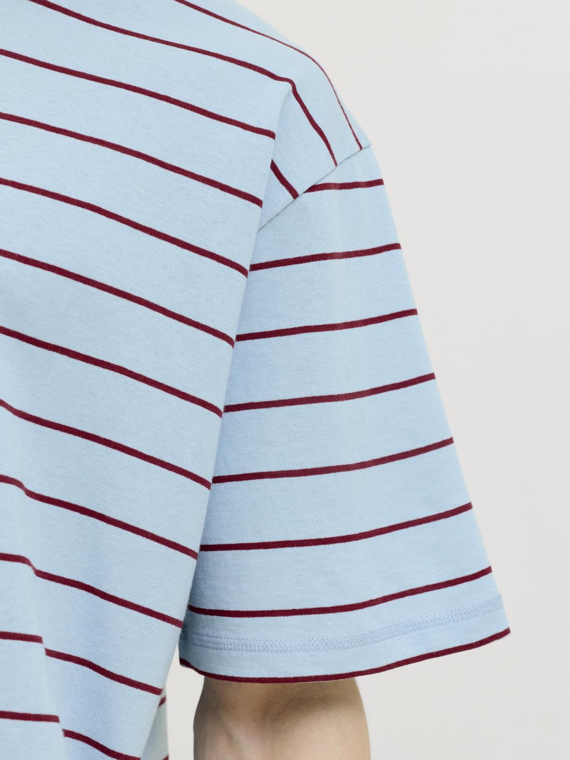 model_shot-detail